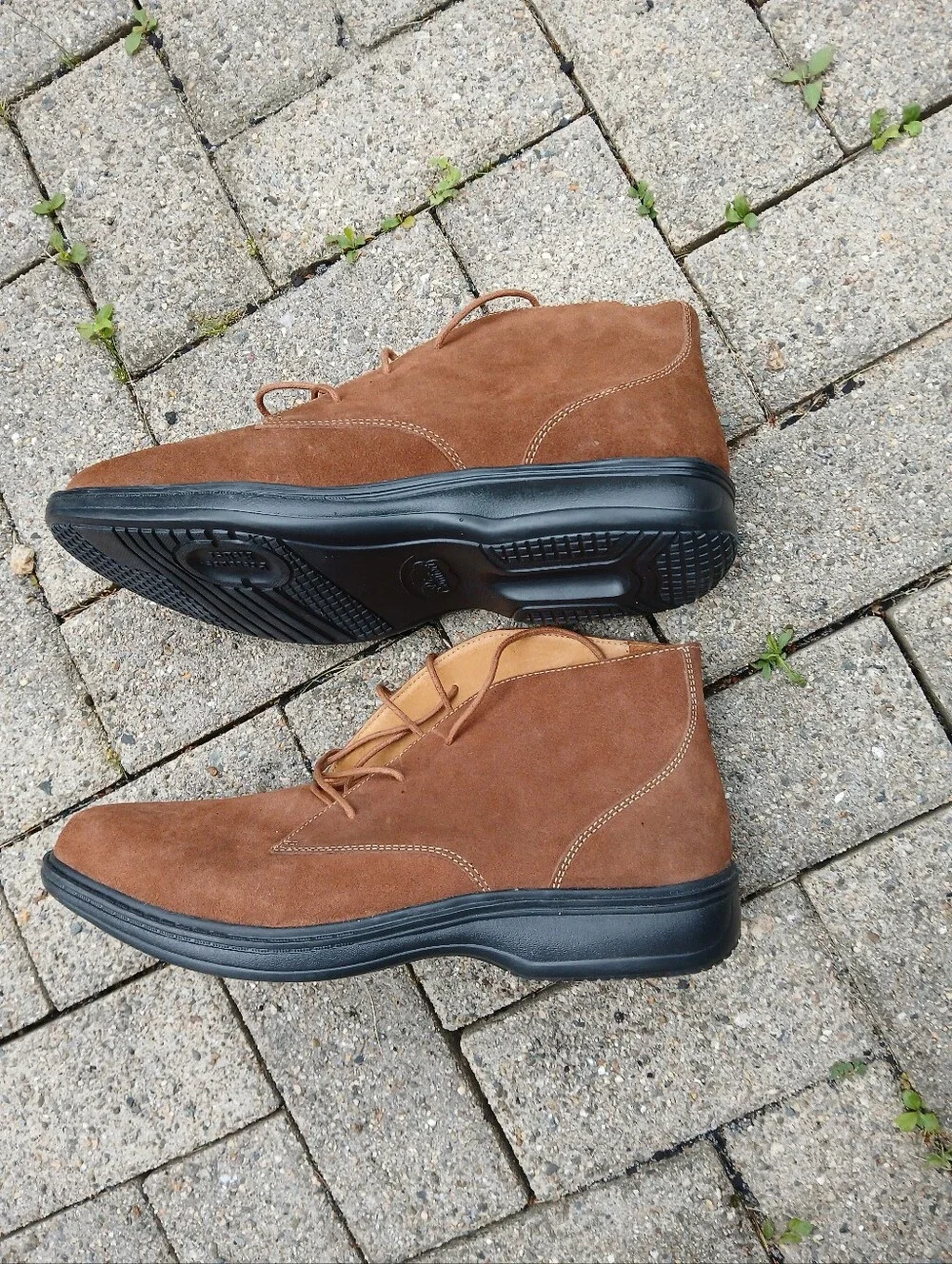 Dr.Comfort Men’s Brown Leather Upper  Lace-Up Casual Boot Size 13W.
